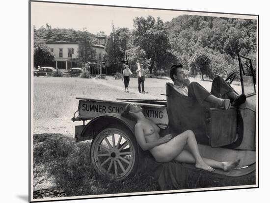 Nude Model Doris Fischer takes a break from posing for Students at Oxbow-Loomis Dean-Mounted Photographic Print