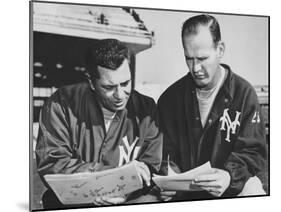 Ny Giants Coaches, Tom Landry and Vince Lombardi Reviewing Play Charts-null-Mounted Photo