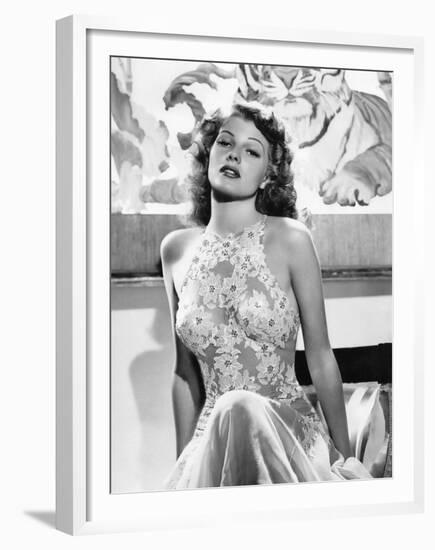 O toi ma Charmante YOU WERE NEVER LOVELIER by WilliamSeiter with Rita Hayworth, 1942 (b/w photo)-null-Framed Photo