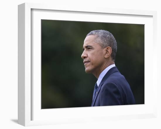 Obama-Carolyn Kaster-Framed Premium Photographic Print
