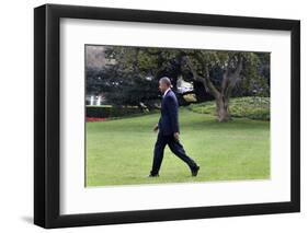 Obama-Jacquelyn Martin-Framed Photographic Print