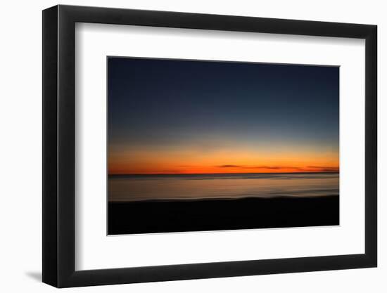 Ocean 7-Sally Linden-Framed Photographic Print