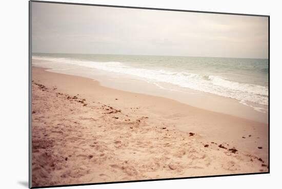 Ocean Air-Susan Bryant-Mounted Photographic Print