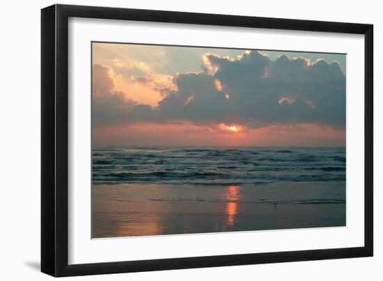 Ocean at Dawn-Lantern Press-Framed Art Print