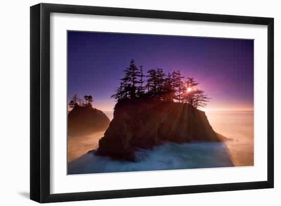 Ocean Island and Sunset-Lantern Press-Framed Art Print