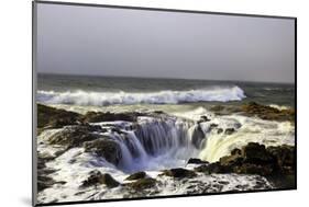 Ocean Storm along Cape Perpetua, Oregon Coast-Craig Tuttle-Mounted Photographic Print