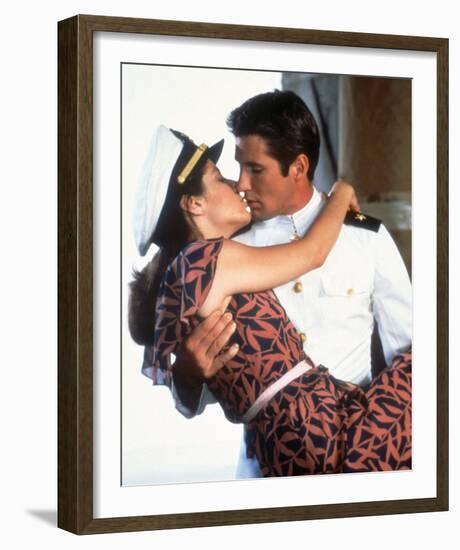 Officer and a Gentleman, An (1982)-null-Framed Photo