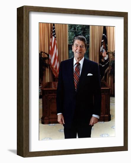 Official Portrait of President Reagan in the Oval Office. June 3 1985. Po-Usp-Reagan_Na-12-0061M-null-Framed Photo