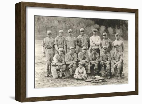 Old Baseball Team Photograph-null-Framed Art Print
