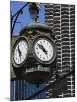 Old Clock, 33 East Wacker Drive, Formerly known as the Jewelery Building, Chicago, Illinois, USA-Amanda Hall-Mounted Photographic Print