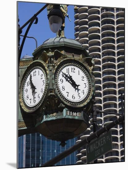 Old Clock, 33 East Wacker Drive, Formerly known as the Jewelery Building, Chicago, Illinois, USA-Amanda Hall-Mounted Photographic Print