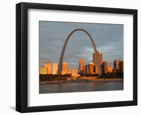 Old Courthouse and Gateway Arch Area along Mississippi River, St. Louis, Missouri, USA-Walter Bibikow-Framed Photographic Print