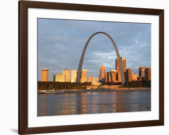 Old Courthouse and Gateway Arch, St. Louis, Missouri, USA-Walter Bibikow-Framed Photographic Print