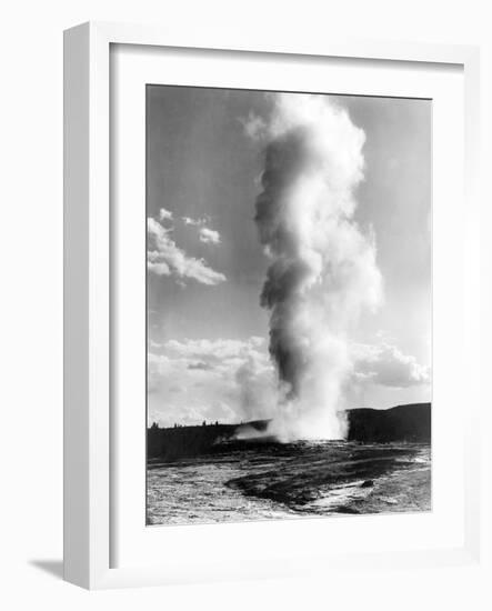 Old Faithful Geyser at Yellowstone National Park Photograph - Yellowstone, WY-Lantern Press-Framed Art Print