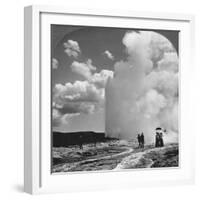 Old Faithful Geyser, Yellowstone National Park, USA, Early 19th Century-Underwood & Underwood-Framed Photographic Print