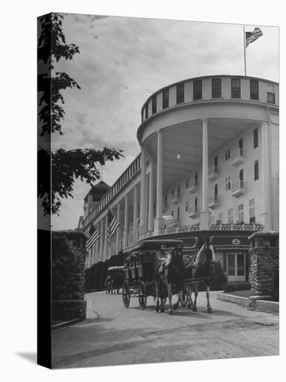 Old-Fashioned Surrey Type Carriages on Mackinac Island Outside Grand Hotel-Myron Davis-Stretched Canvas