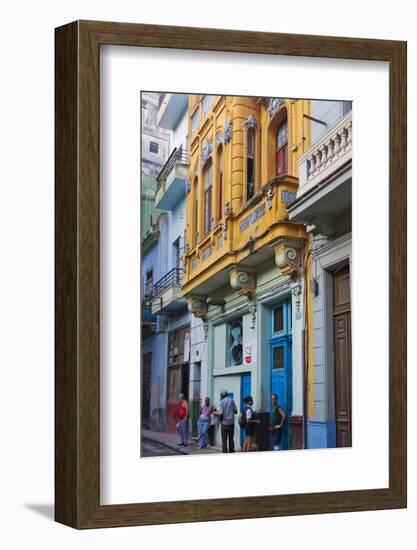 Old House in the Historic Center, Havana, UNESCO World Heritage Site, Cuba-Keren Su-Framed Photographic Print