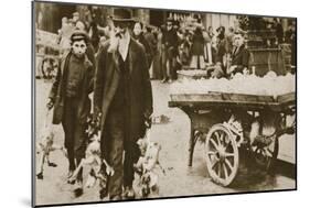 Old Jewish man and his grandson carrying some fowls, Wentworth Street, Stepney, 20th century-Unknown-Mounted Giclee Print