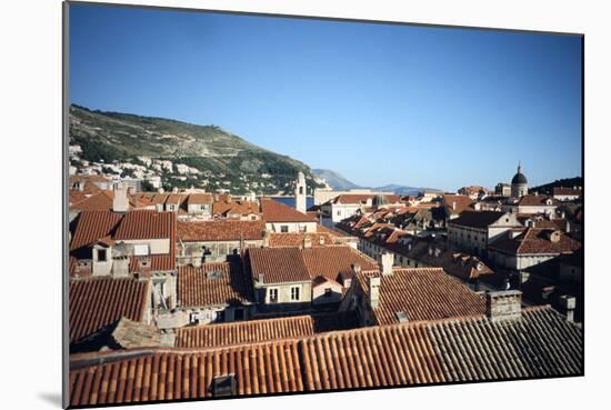 Old Town, Dubrovnik, Croatia-Vivienne Sharp-Mounted Photographic Print