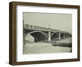 Old Vauxhall Bridge, London, 1903-null-Framed Photographic Print