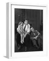 Oliver Hardy, Stan Laurel, Jacquie Lyn, Pack Up Your Troubles, 1932-null-Framed Photographic Print