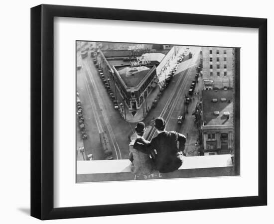 Oliver Hardy, Stan Laurel, Liberty, 1929-null-Framed Photographic Print