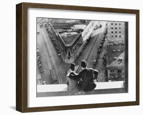 Oliver Hardy, Stan Laurel, Liberty, 1929-null-Framed Photographic Print