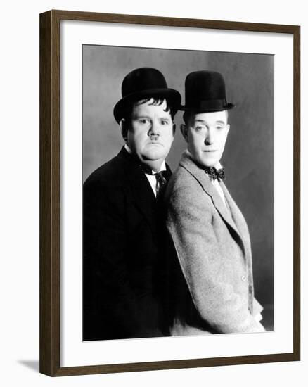 Oliver Hardy, Stan Laurel-null-Framed Photo