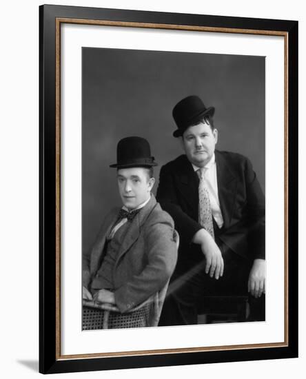 Oliver Hardy, Stan Laurel-null-Framed Photographic Print