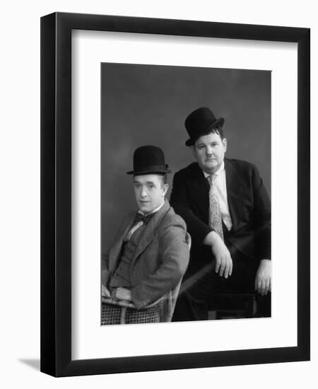 Oliver Hardy, Stan Laurel-null-Framed Photographic Print