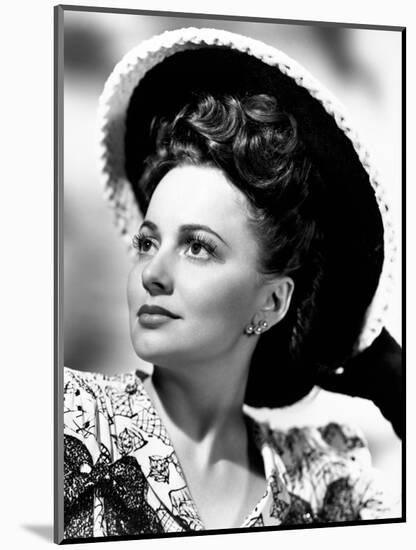 Olivia De Havilland-null-Mounted Photographic Print