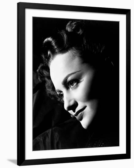 Olivia De Havilland-null-Framed Photographic Print