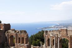 The Forum of Pompeii with Mount Vesuvius in the Background, Pompeii, Campania, Italy-Oliviero Olivieri-Photographic Print