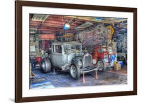 Olsens Garage-Robert Kaler-Framed Photographic Print