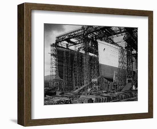 Olympic and Titanic Being Built-null-Framed Photographic Print