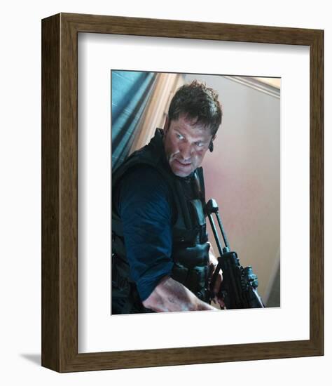 Olympus Has Fallen-null-Framed Photo