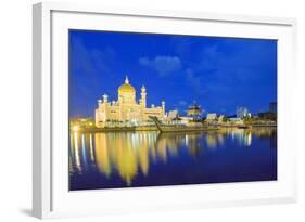 Omar Ali Saifuddien Mosque, Bandar Seri Begawan, Brunei, Borneo, Southeast Asia-Christian-Framed Photographic Print