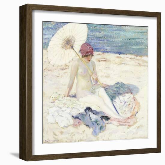 On the Beach. 1913-Frederick Karl Frieseke-Framed Giclee Print