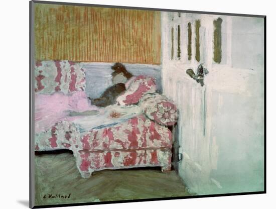 On the Sofa, or the White Room, C.1890-93-Edouard Vuillard-Mounted Giclee Print