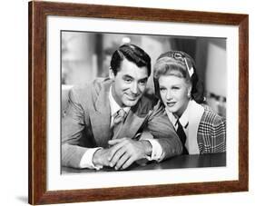 Once Upon a Honeymoon, Cary Grant, Ginger Rogers, 1942-null-Framed Photo