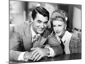 Once Upon a Honeymoon, Cary Grant, Ginger Rogers, 1942-null-Mounted Photo