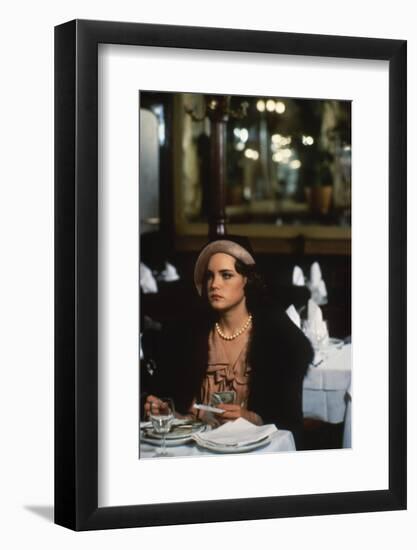 ONCE UPON A TIME IN AMERICA, 1984 directed by SERGIO LEONE Elizabeth McGovern (photo)-null-Framed Photo