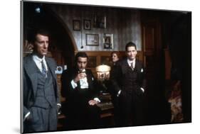 ONCE UPON A TIME IN AMERICA, 1984 directed by SERGIO LEONE James Woods, Robert by Niro (photo)-null-Mounted Photo