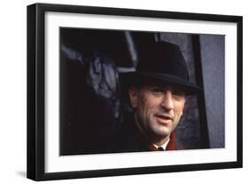 ONCE UPON A TIME IN AMERICA, 1984 directed by SERGIO LEONE Robert by Niro (photo)-null-Framed Photo