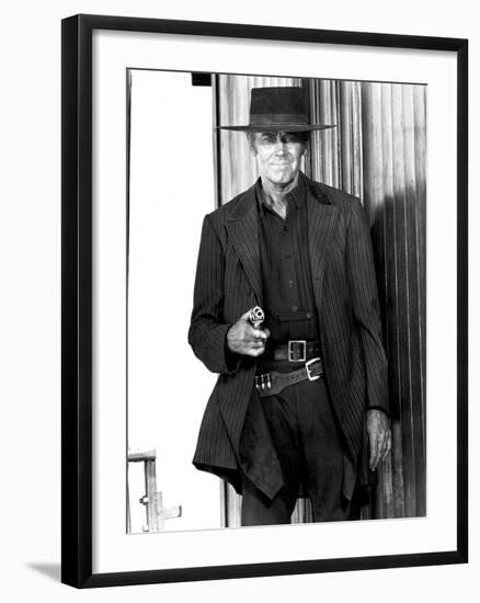 Once Upon a Time in the West, Henry Fonda, 1968-null-Framed Photo