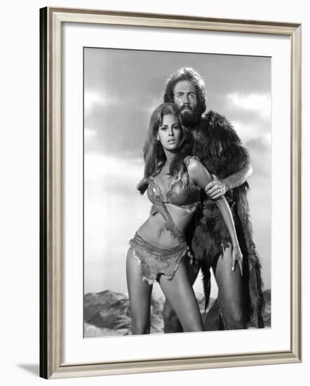 One Million Years BC Raquel Welch, John Richardson, 1966-null-Framed Photo