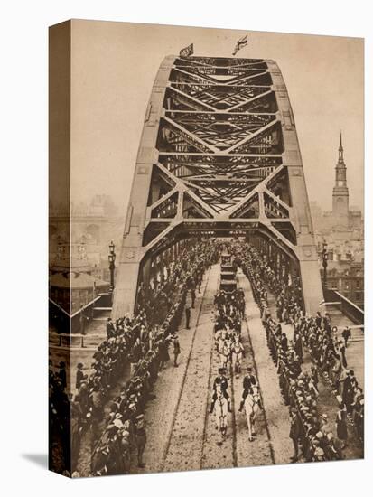 Opening of the new Tyne Bridge by King George V, Newcastle-upon-Tyne, 10 October 1928 (1935)-Unknown-Stretched Canvas