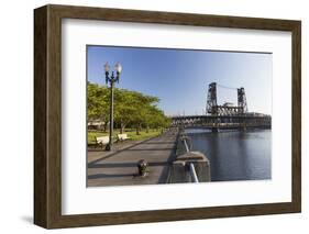 Oregon, Portland. Waterfront Park Along the Willamette River-Brent Bergherm-Framed Photographic Print