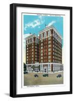 Orlando, Florida - Angebilt Hotel Exterior-Lantern Press-Framed Art Print