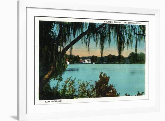 Orlando, Florida - Lake Copeland Scene-Lantern Press-Framed Premium Giclee Print